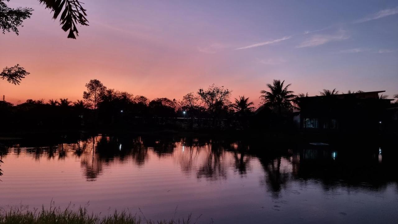 Baan Suan San Rak บ้านสวนแสนรัก Бурирам Экстерьер фото